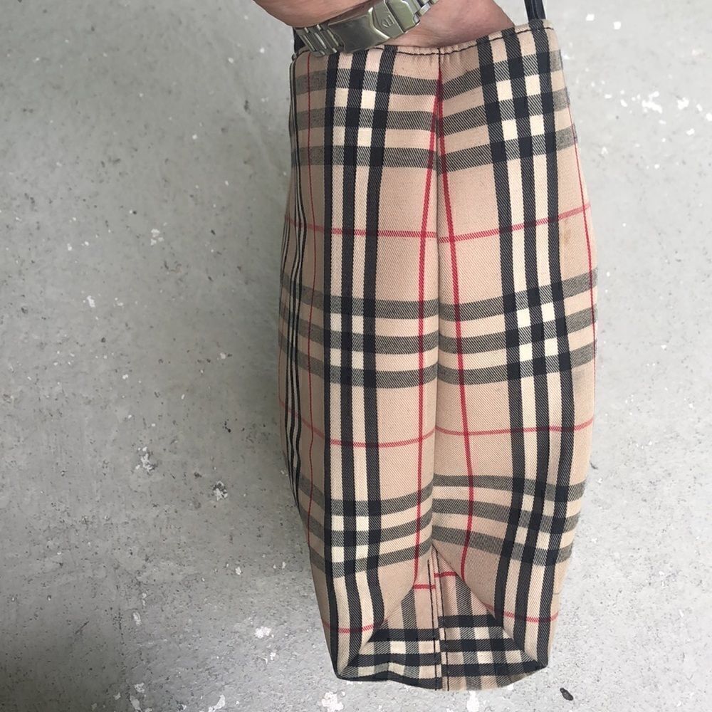 Burberry Sm all tote - Picture 4 of 12